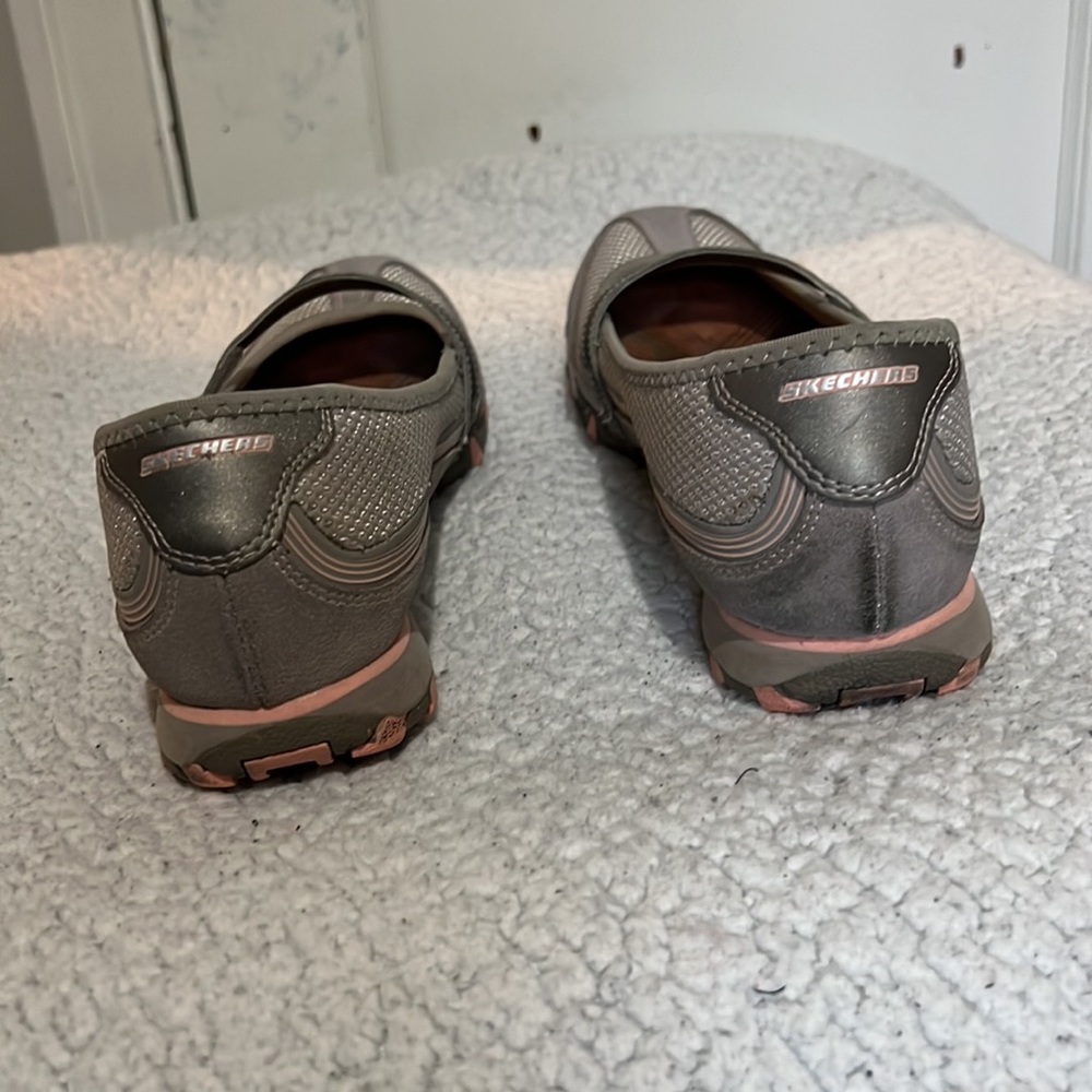 Skechers Mary Jane woman casual shoes size 10 - Picture 4 of 9
